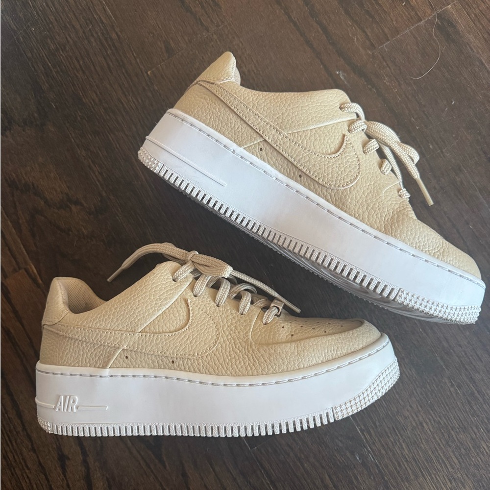 Nike Air Force 1 Shadow